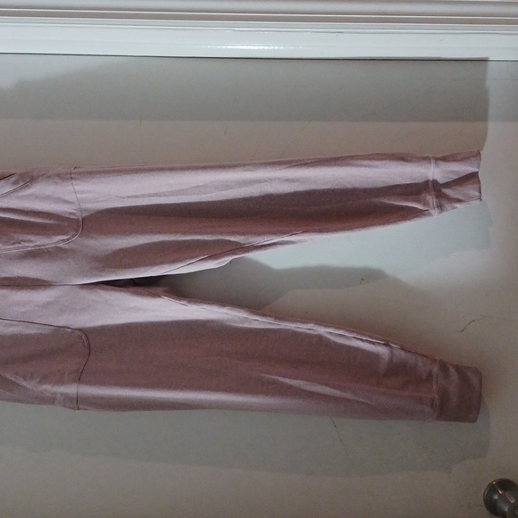 Jogger pant - Picture 4 of 9